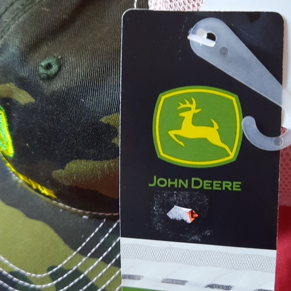 2 for $15 John Deere camo cap - Picture 3 of 3